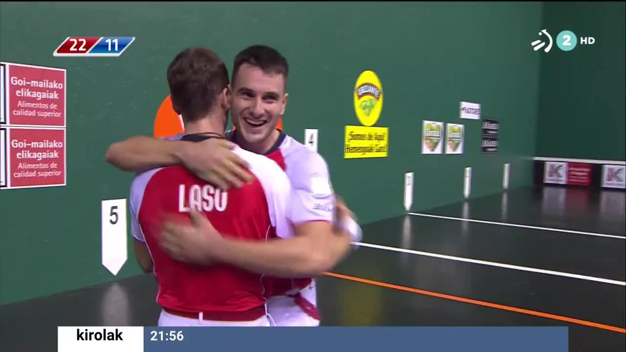 Unai Laso  y Ander Imaz han sido muy superiores a Jon Ander Peña y Joan Ander Albisu en la segunda jornada del Campeonato de Parejas, sobre todo gracias a la gran actuación del delantero de Bizkarreta-Gerendiain.