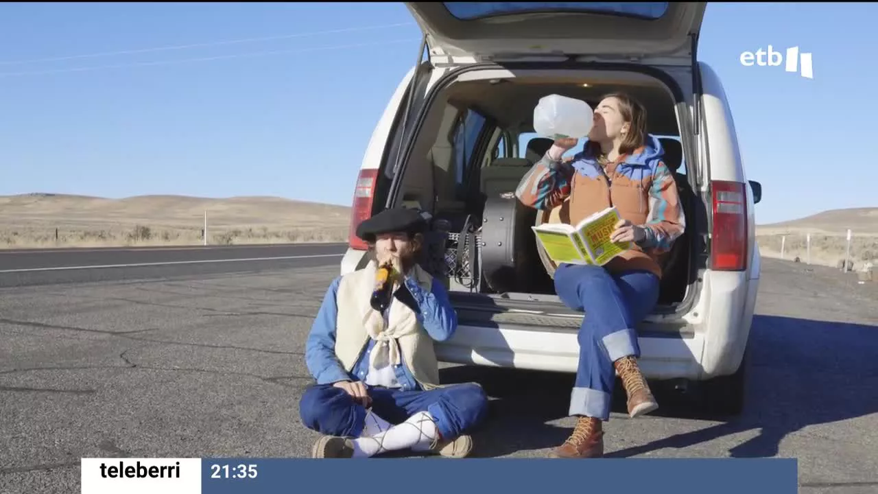 Videoclip del tema 'That river'. Imagen obtenida de un vídeo de EITB Media.