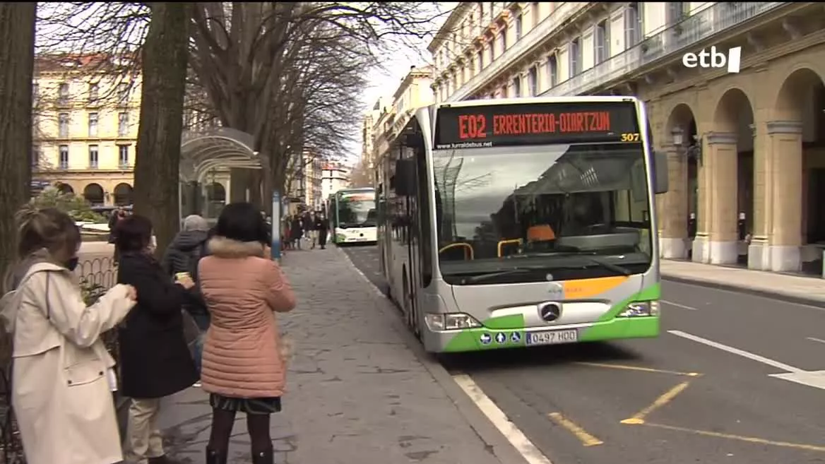 Autobusa. EITB Mediaren bideo batetik ateratako irudia.
