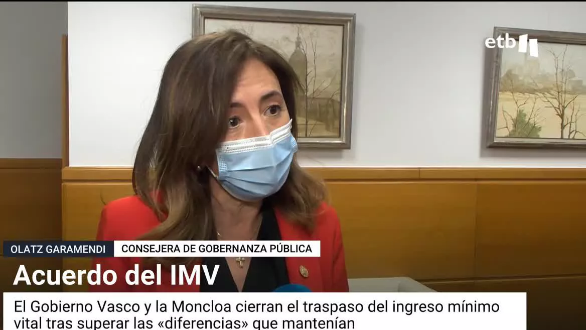 La consejera de Gobernanza Pública ha celebrado que "por fin" se haya acordado el traspaso del ingreso mínimo vital a Euskadi.