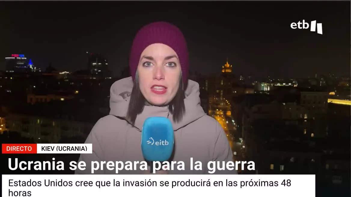 La enviada especial de EITB Media a Ucrania, Ane Irazabal, ha explicado que Kiev se está preparando para lo peor.