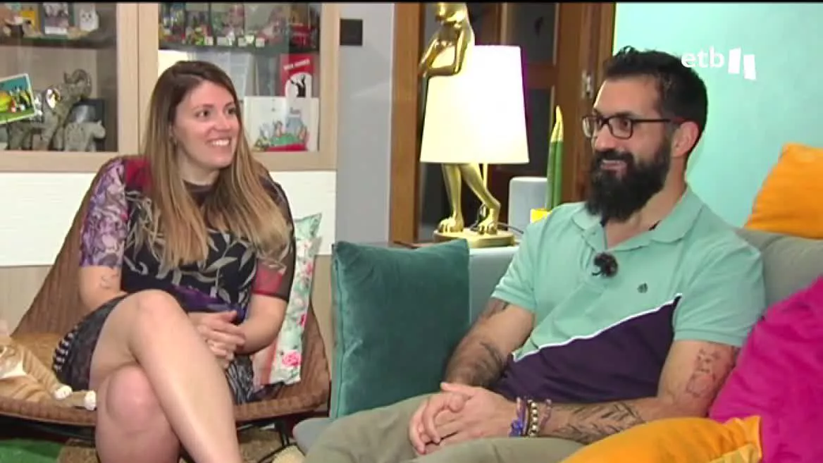 Sara y Jon. Imagen: EITB Media