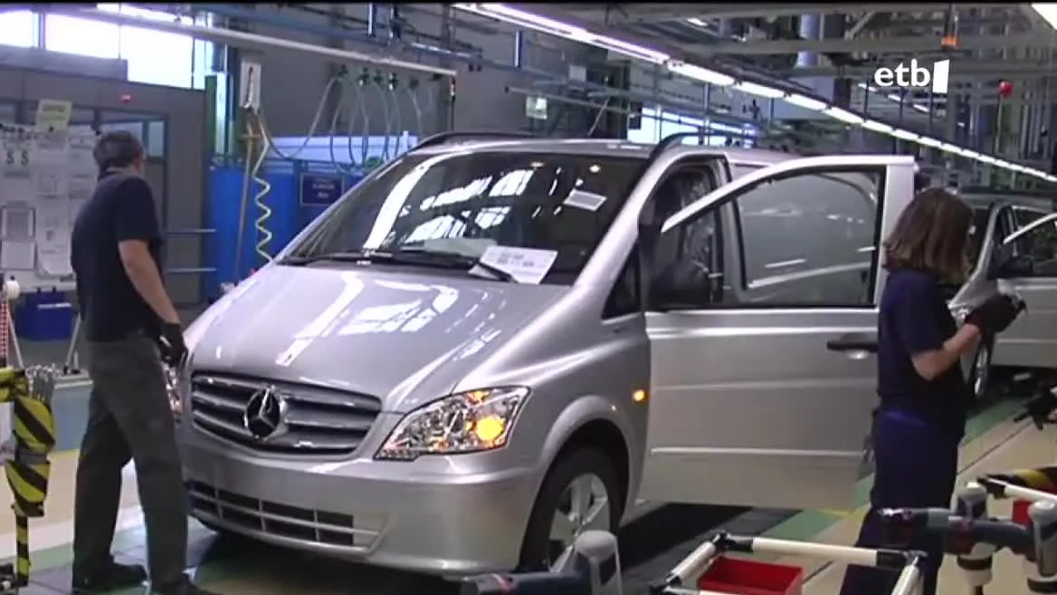 Autogintza. EITB mediaren bideo batetik ateratako irudia.