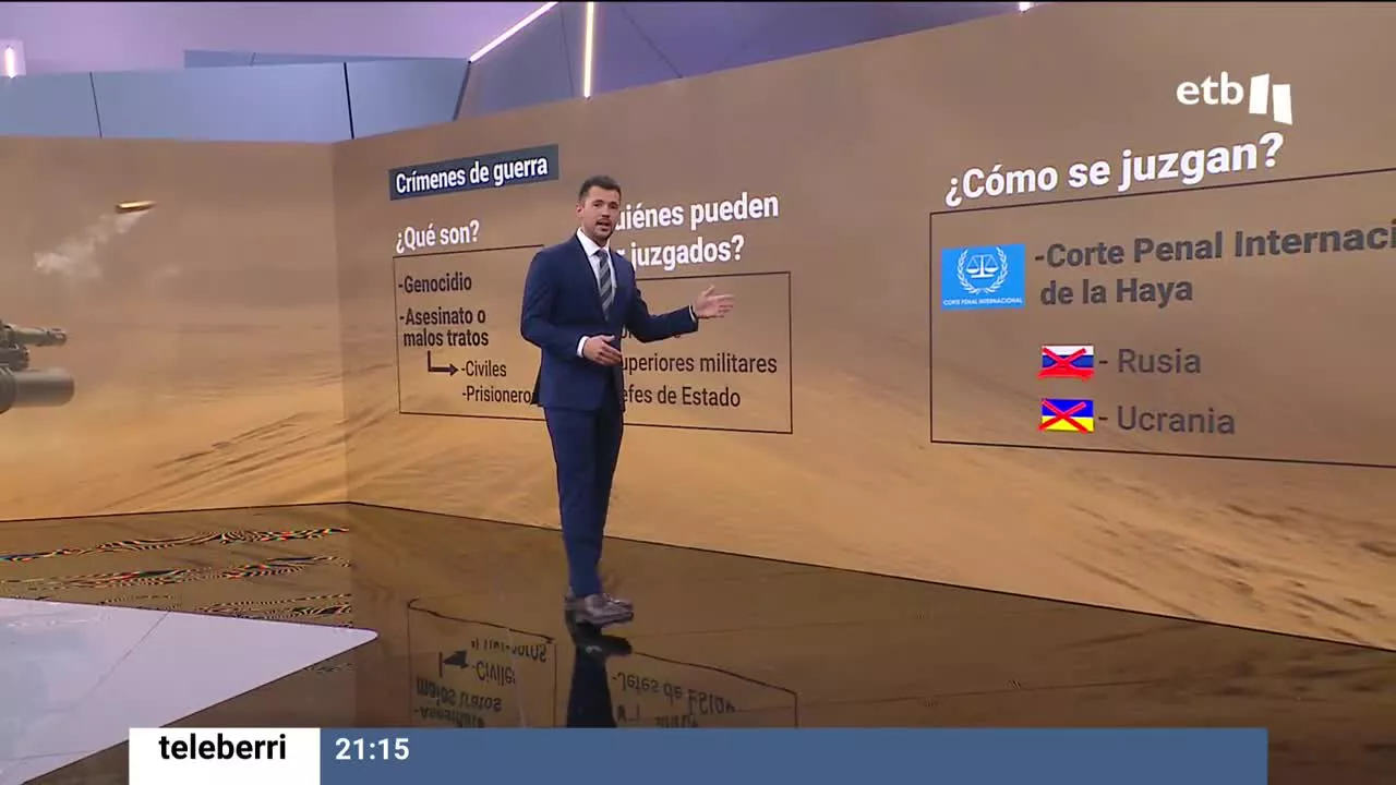 Xabier Ormazabal explica los crímenes de guerra. Imagen obtenida de un vídeo de EITB Media.