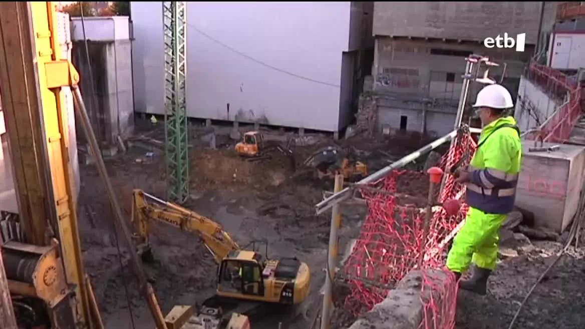 Obra bat. EITB Mediaren bideo batetik ateratako argazkia.