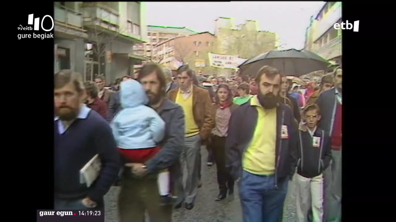 Maiatzaren Leheneko manifestazioa. EITB Mediaren bideo batetik ateratako argazkia.