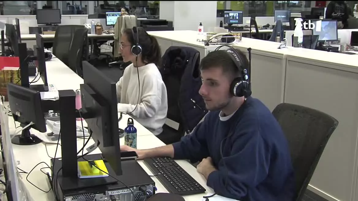 Dani eta Paula. EITB Mediaren bideo batetik ateratako irudia.