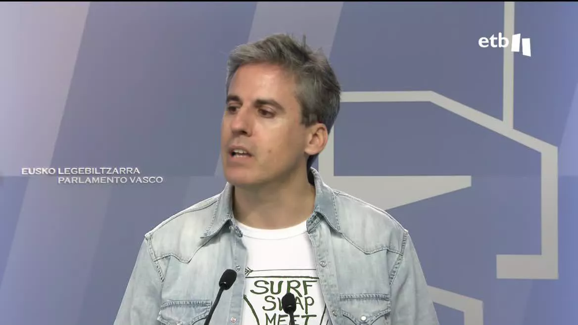 UNAI FERNÁNDEZ DE BETOÑO