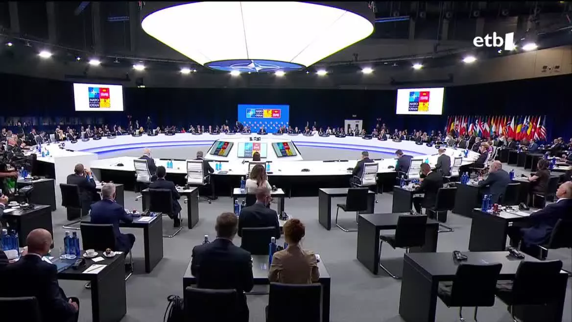 NATOren bilera. Agentzietako bideo batetik ateratako irudia.
