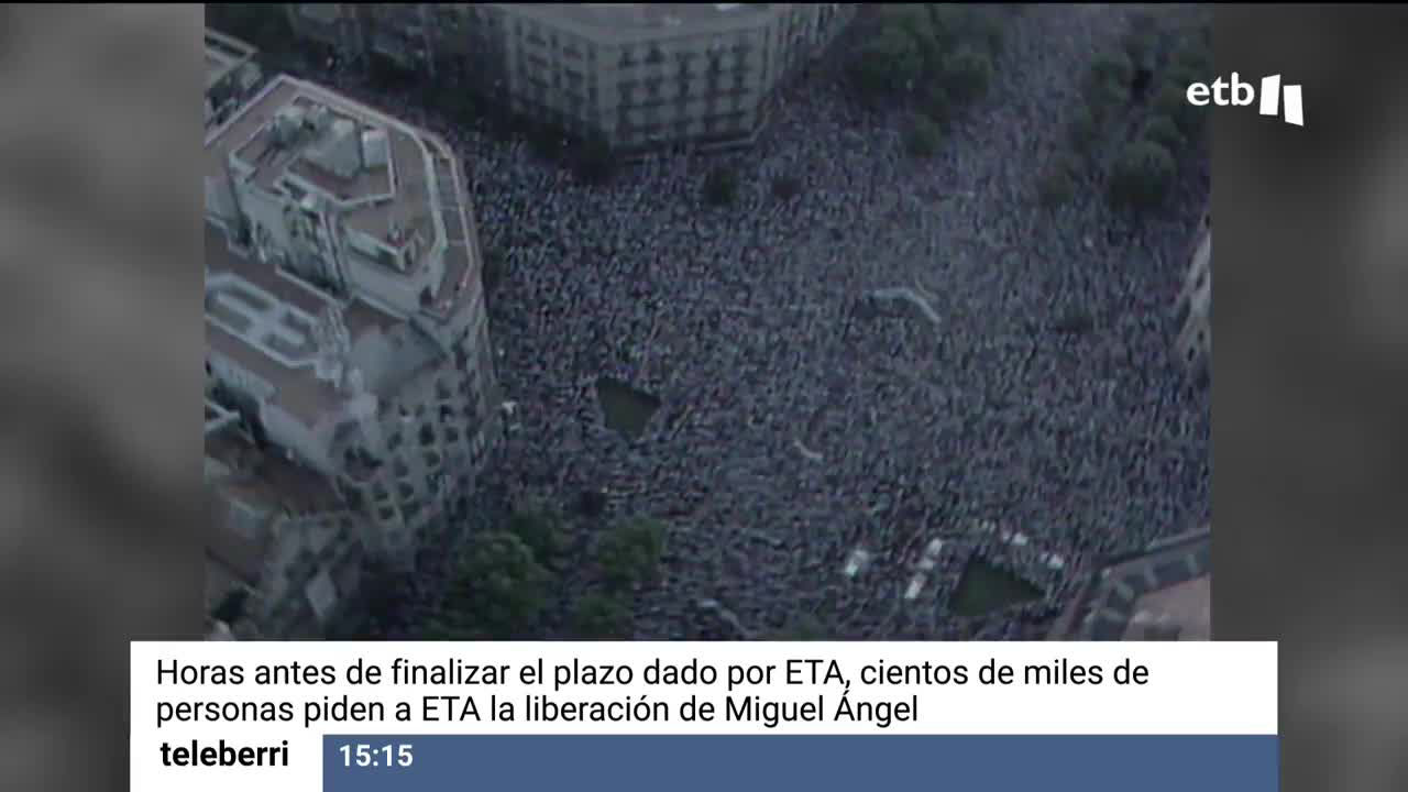 El secuestro y asesinato de Miguel Ángel Blanco generó una gran conmoción en el seno de la sociedad vasca. Durante tres días, miles de personas se unieron y salieron a la calle para decir a ETA y a quienes lo amparaban que ya era suficiente. Fue un clamor multitudinario.