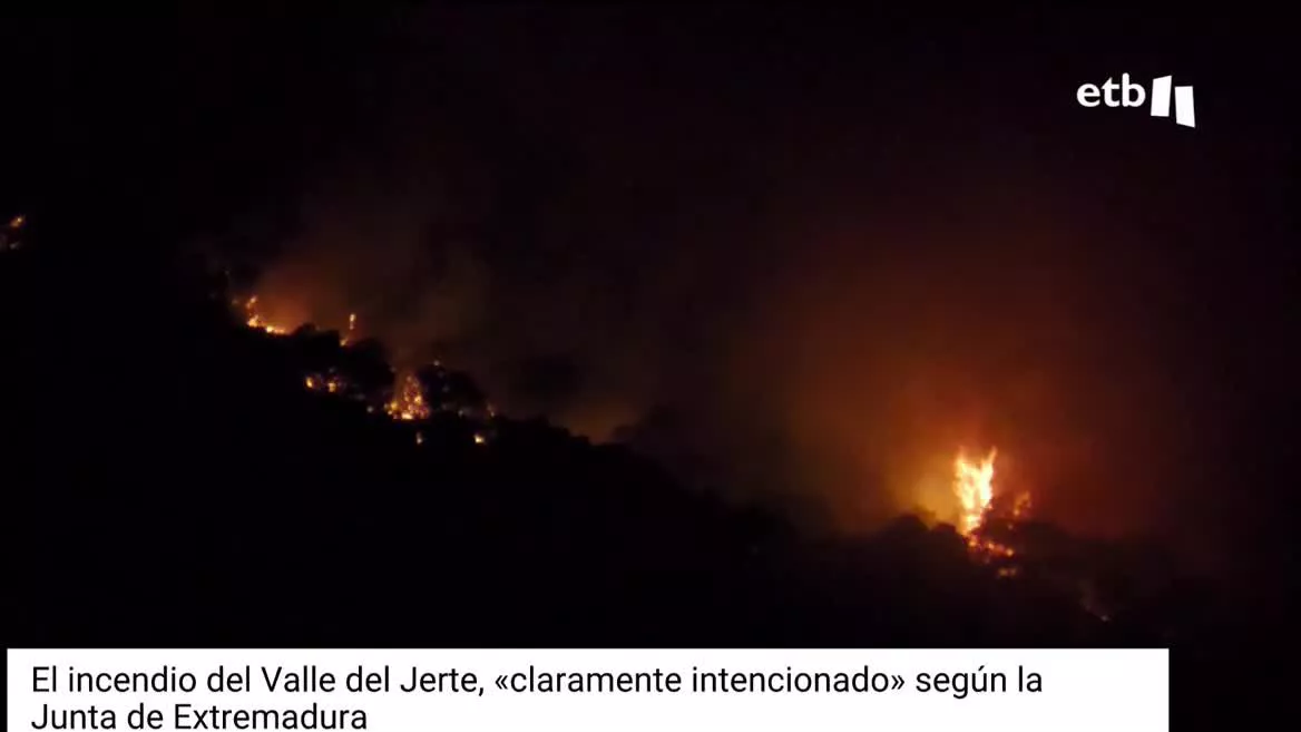 El último incendio comenzó anoche, en el valle del Jerte, alrededor de la Garganta de los Infiernos. El Gobierno de Extremadura está convencido de que fue provocado.