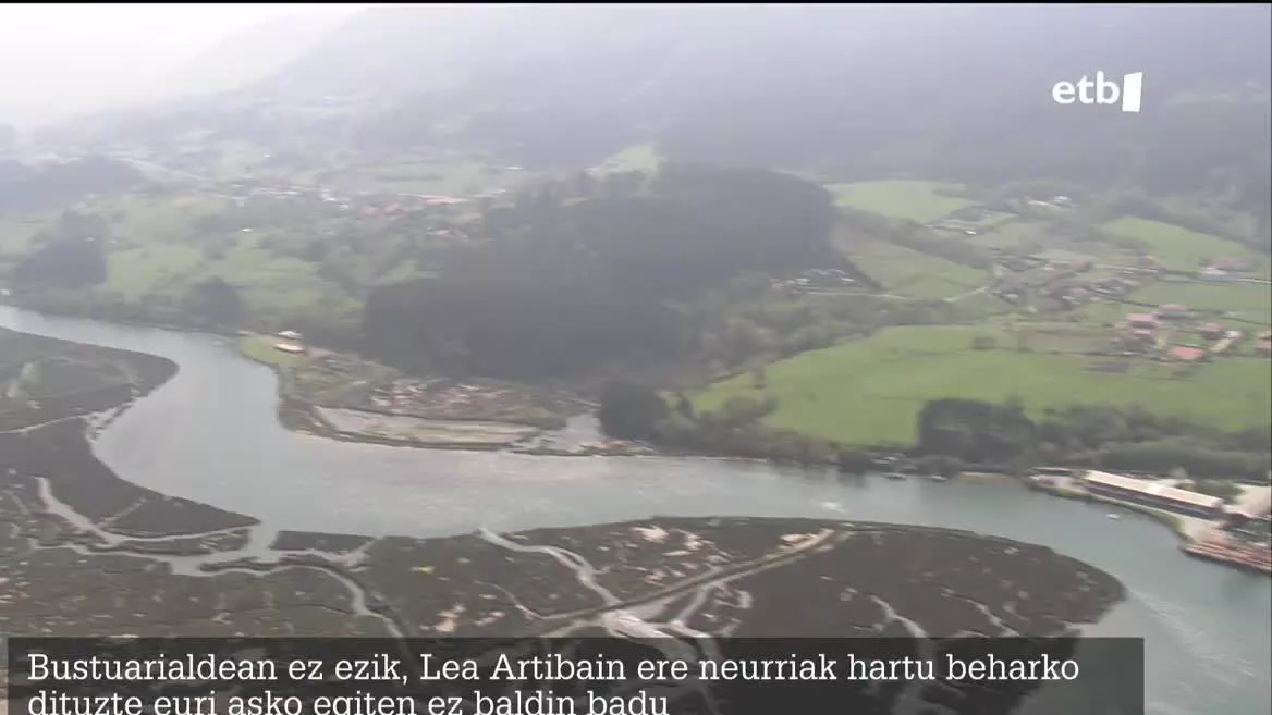 Busturialdeko 16 udalerritan neurriak hartuko beharko dituzte, ura beharrezkoa ez denean ez baliatzeko; izan ere, Bizkaian ez du euririk egin uztailean, eta udan defizitarioak izan ohi diren arroetako batzuk egiturazko eskasia egoeran gelditu dira.