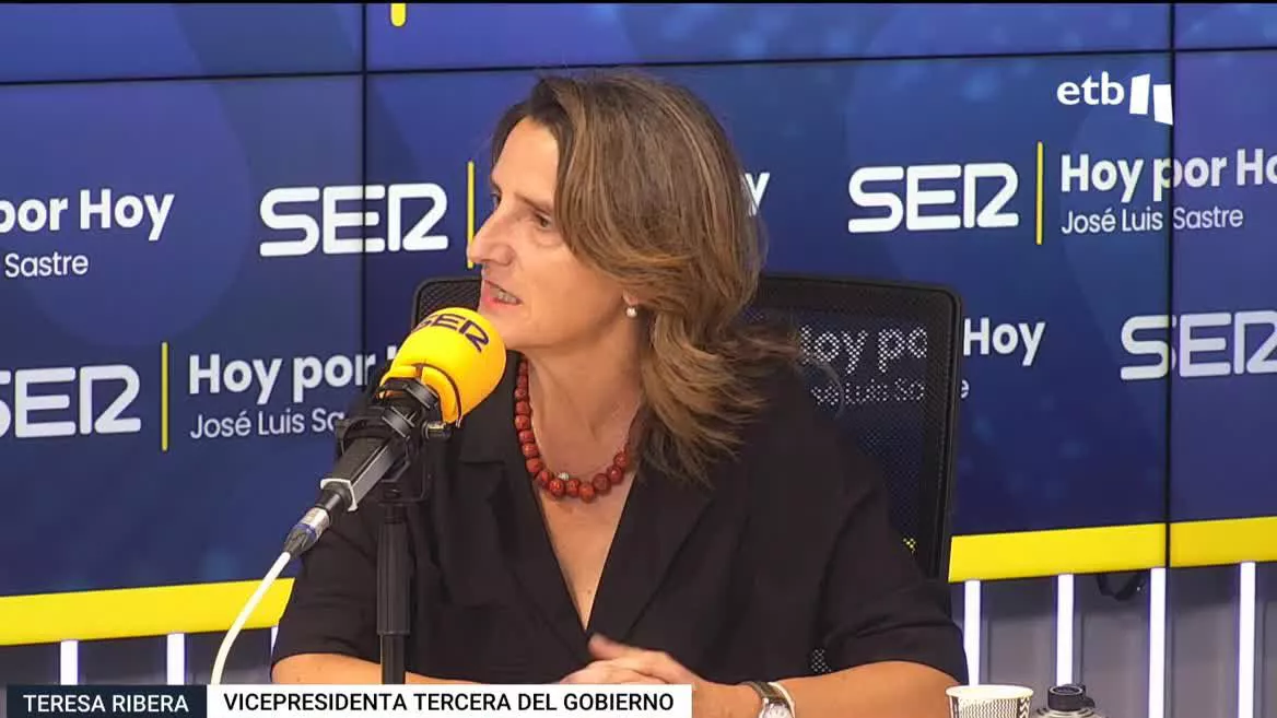 En palabras de la vicepresidenta tercera del Gobierno de España, las familias tampoco tendrá que hacerlo. Eso sí, ha pedido un concumo racional, y, en la medida de lo posible, ahorro.