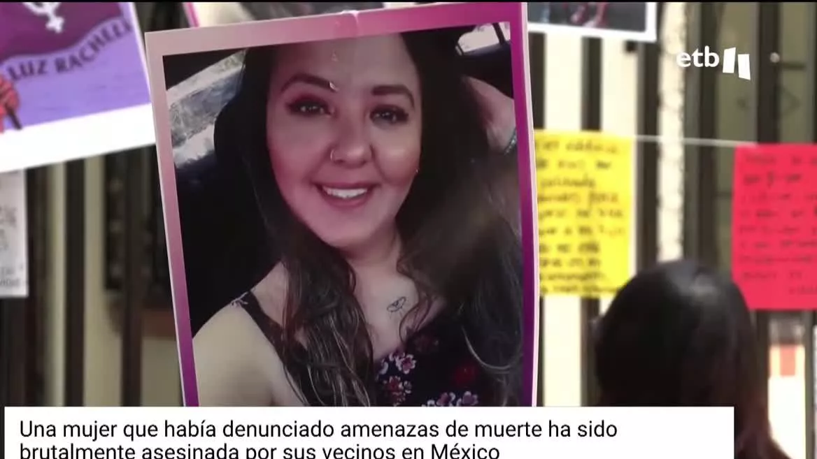 Luz Raquel Padilla había denunciado amenazas de muerte por parte de sus vecinos porque no aguantaban los gritos de su hijo, un joven con autismo y epilepsia severa. Finalmente, los vecinos cumplieron su amenaza.