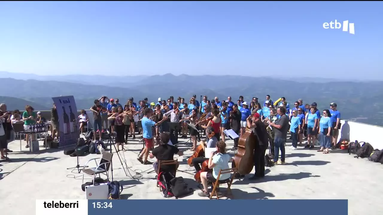Larrún. Una foto sacada de un vídeo de EITB Media.