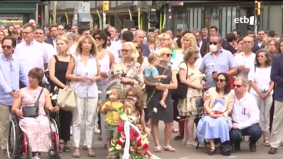 Atentatuen biktimak. Agentzietako bideo batetik ateratako irudia.