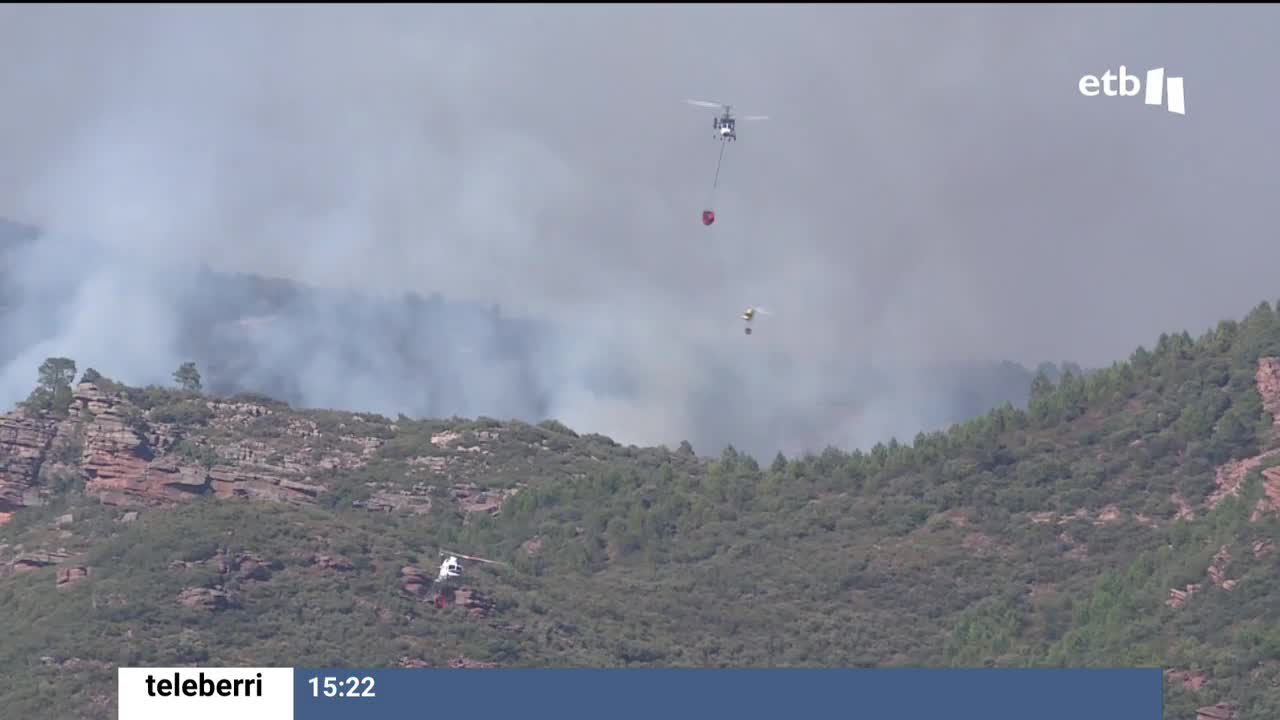 El incendio de Bejís. Una foto sacada de un vídeo de EITB Media.