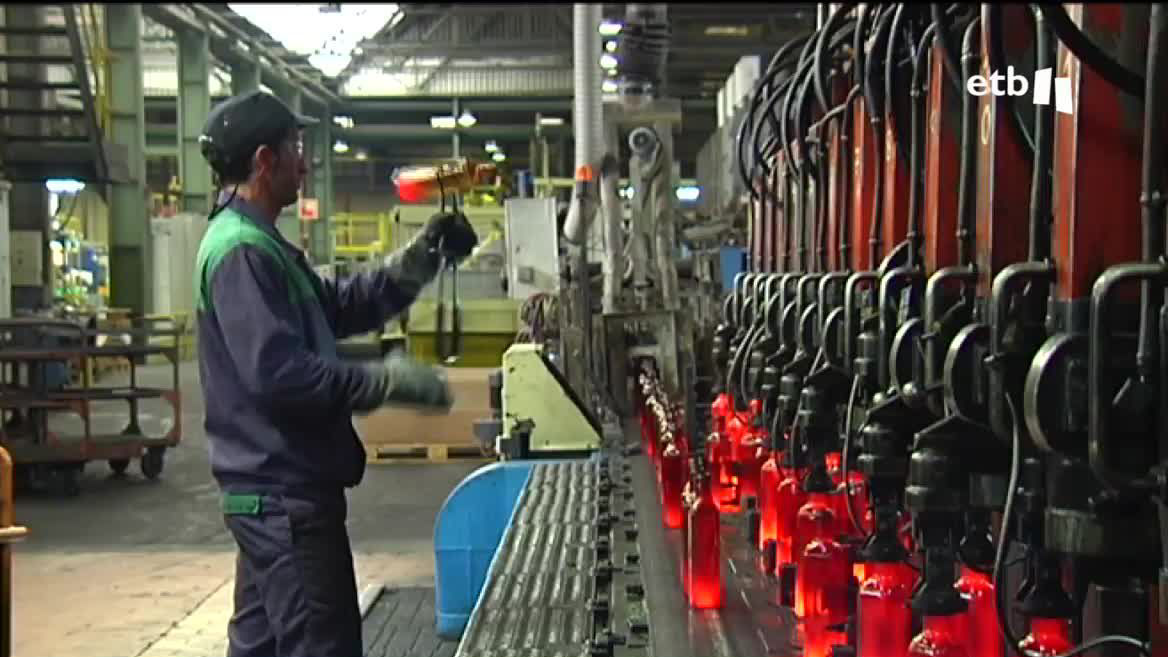 Trabajador. Imagen obtenida de un vídeo de EITB Media.