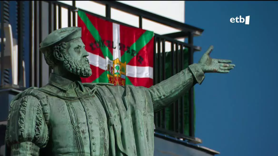 Elkanoren estatua. EITB Mediren bideo batetik ateratako irudia.