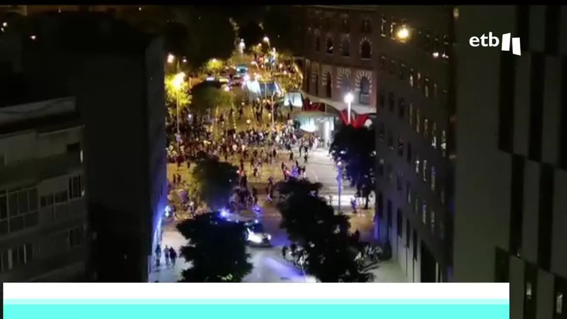 Los altercados han comenzado hacia las 05:00 horas de la madrugada, después de los conciertos. Las fiestas terminan este lunes, y comerciantes y ciudadanos se encuentran preocupados ante la perspectiva de lo que pueda pasar esta noche.