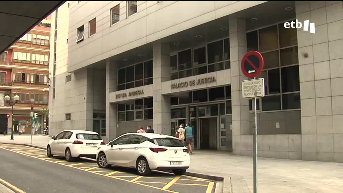 El joven permaneció en estado muy grave en el Hospital de Cruces. Hoy día está en Gorliz, en estado vegetativo. Los agresores menores no entrarán en prisión; los agresores mayores de edad sí que entrarían, en caso de ser declarados culpables.