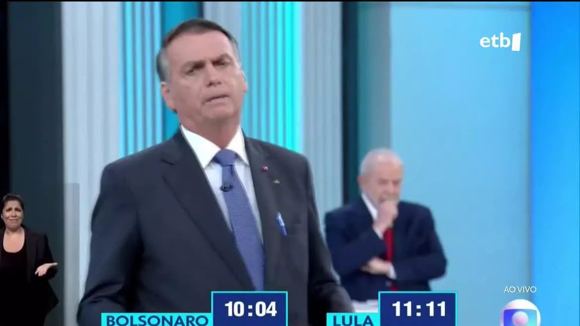 Iraganeko trapu zaharrak atera eta gezurretan ibili izana leporatu diote elkarri behin baino gehiagotan. Igande honetan hauteskundeetako bigarren itzulia dute Brasilen.