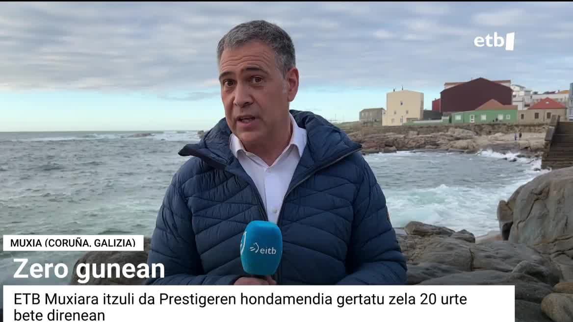 Juan Carlos Etxeberriak Galiziatik bizi izan zuen Prestigeren hondamendia. Orain, hara itzuli da.