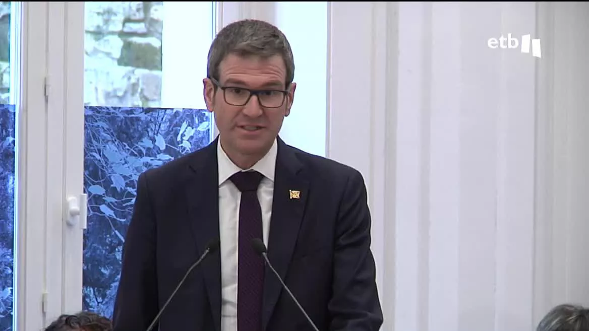 Gorka Urtaran, su presidente, ha subrayado los retos fundamentales para la Asociación de Municipios Vascos, que ha llevado a cabo su Asamblea General en Llodio.