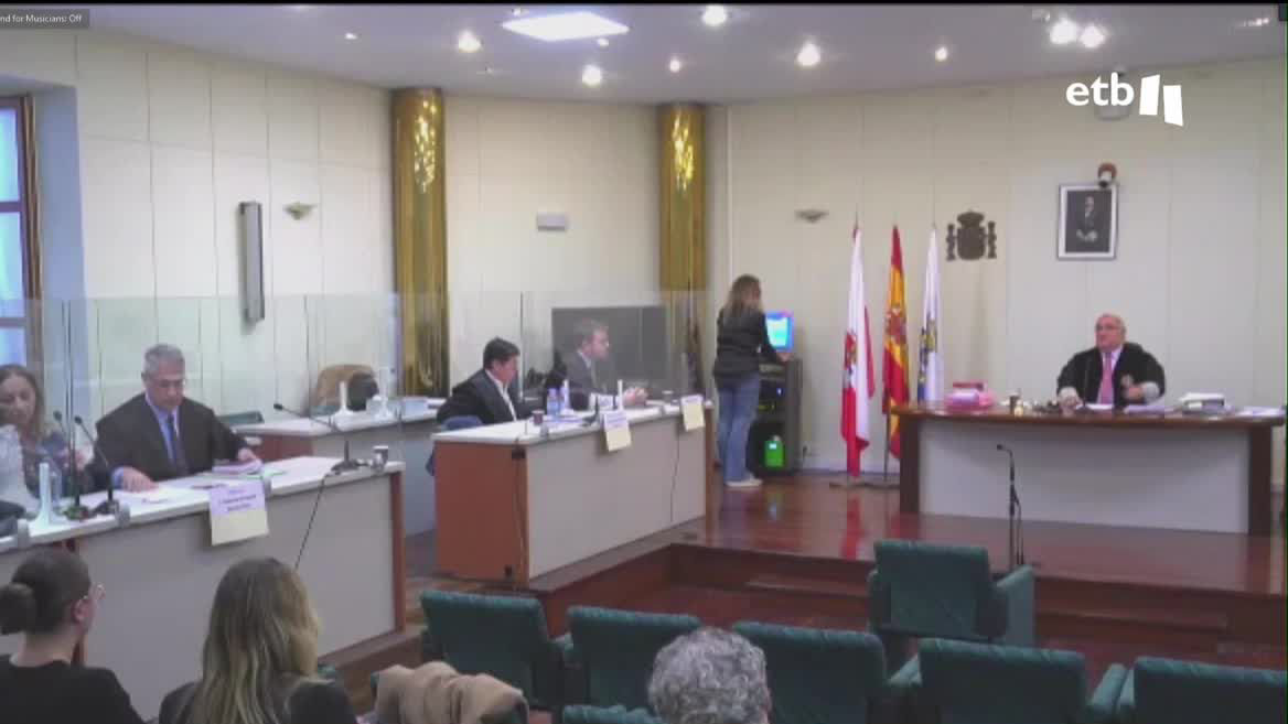 El fiscal del caso del 'cráneo de Castro Urdiales' ha elevado a definitivas sus conclusiones en la penúltima jornada del juicio contra Carmen Merino, acusada de decapitar a su pareja, Jesús María Baranda, y para la que pide 25 años de cárcel por asesinato con alevosía.