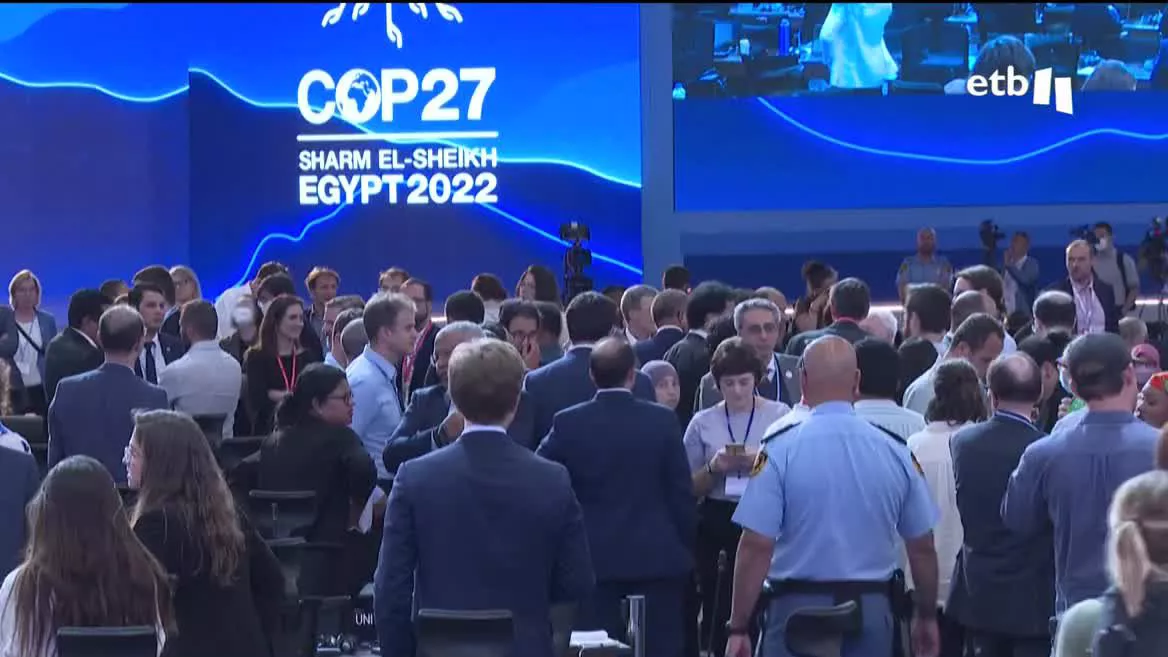 La reunión de Naciones Unidas ha llegado a su fin en la madrugada del domingo. Se ha aprobado el fondo de daños climáticos para compensar las pérdidas sufridas a los países más afectados por las consecuencias del cambio climático. Varios puntos, sin embargo, aún están por concretar.