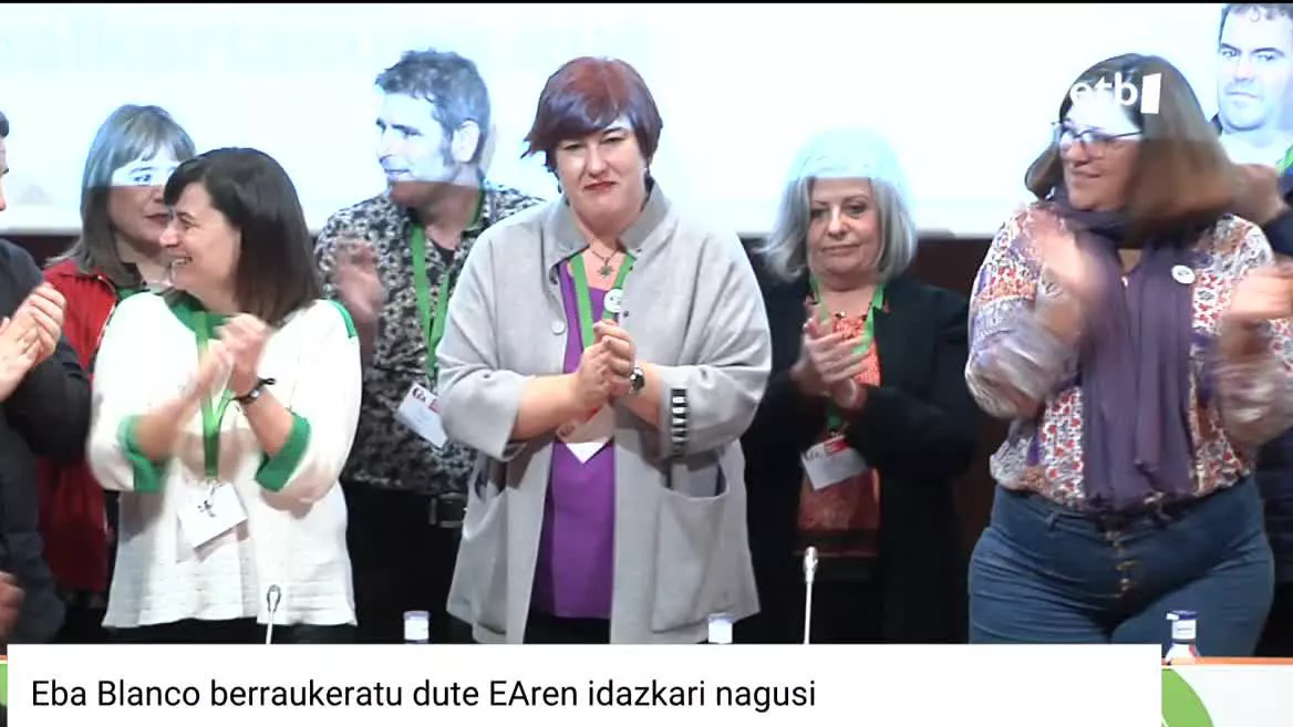 Eba Blanco erdian, aukeratua izan ostean.