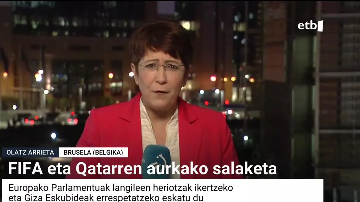 Europako Parlamentuak langileen heriotzak ikertzea eta Giza Eskubideak errespetatzea eskatu du.