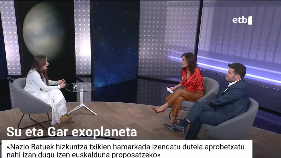 Duele urtebete topatu zuten Gliese 486 b exoplaneta, eta EHUk, orain, proposamena egingo du: horren izena 'Su' izatea, eta haren izarrarena, aldiz, 'Gar' izatea (Gliese 486 da izar hori). 'Egun on Euskadi' saioan, Naiara Barrado irakasle eta ikertzaileak azaldu dizkigu proposamenaren arrazoiak.