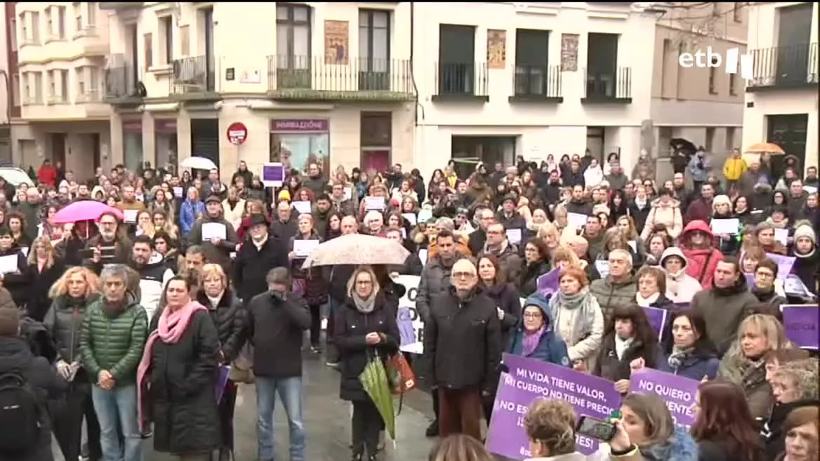 Tras huir, fue detenido en Francia, y reconoció ante el juez el crimen. La manifestación en recuerdo de Sara ha partido de su domicilio.