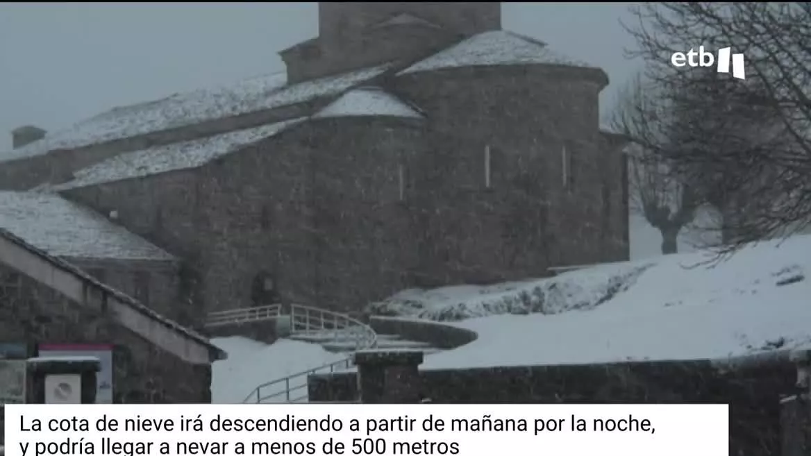 A partir del domingo el tiempo se tornará inestable. El lunes y el martes la lluvia será protagonista, lloverá mucho; en 5 días se pueden acumular 200 litros en muchos puntos. El miércoles, y sobre todo el jueves, bajarán las temperaturas y nevará por encima de los 200-400 metros.