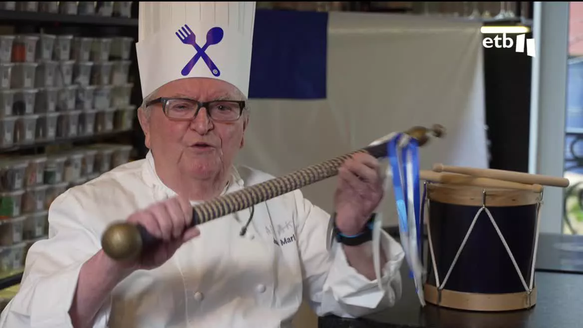 Juan Mari Arzak, uno de nuestros cocineros más universales, nos ha abierto las puertas de su restaurante a las puertas de la noche más especial para todos los donostiarras.