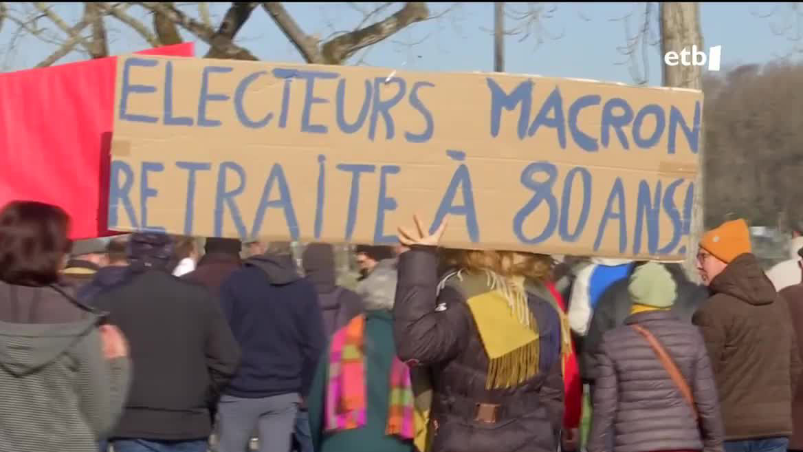 ETB ha estado con dos personas que se jubilarán y otra para quien su jubilación es una incógnita. Nos hablan de sus preocupaciones y de los no pocos interrogantes que les genera la reforma de la ley de jubilación.