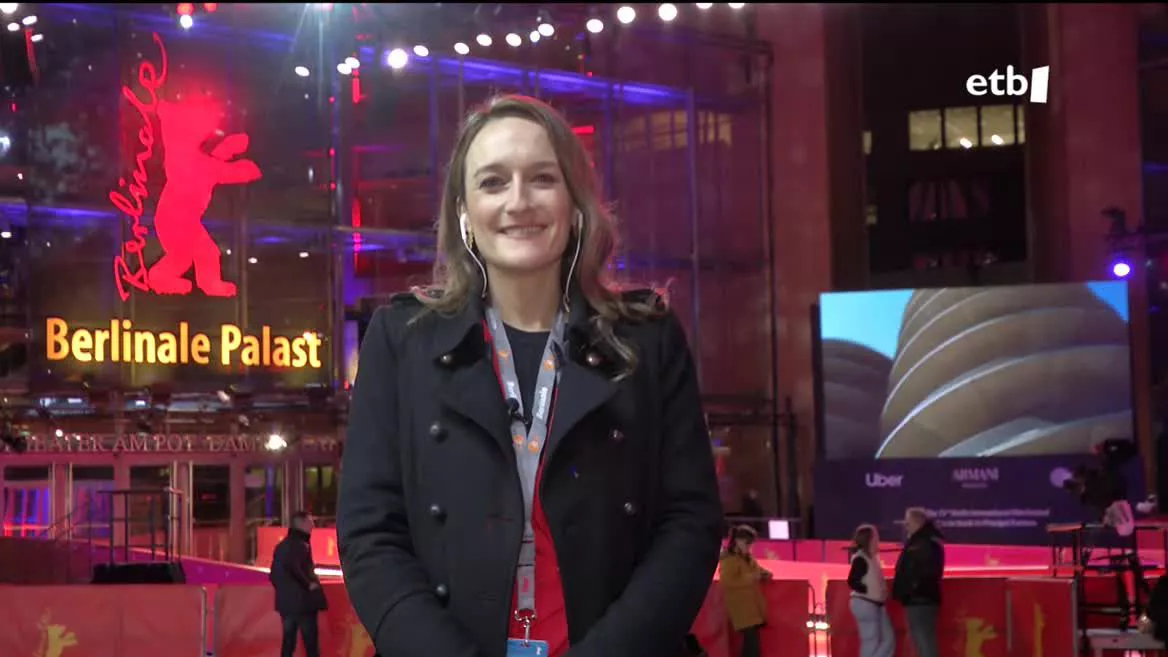 Berlinale jaialdian gaur izan du egun handia Estibaliz Urresola euskal zuzendariaren opera primak, ''20 mil especies de abejas'' filmak. Dibertsitatearen eta haur transexualen errealitatearen aldarri bilakatu da, eta urrezko hartza eskuratzeko hautagai da. Filmak harrera beroa izan du.