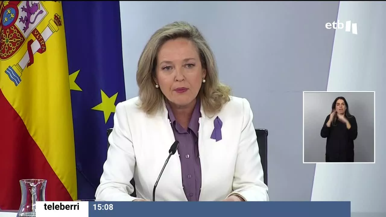 La ley pretende que la representación de las mujeres en los órganos de decisión de los gobiernos o empresas públicas y privadas sea al menos del 40 %. Las listas electorales se confeccionarán alternando hombres y mujeres.