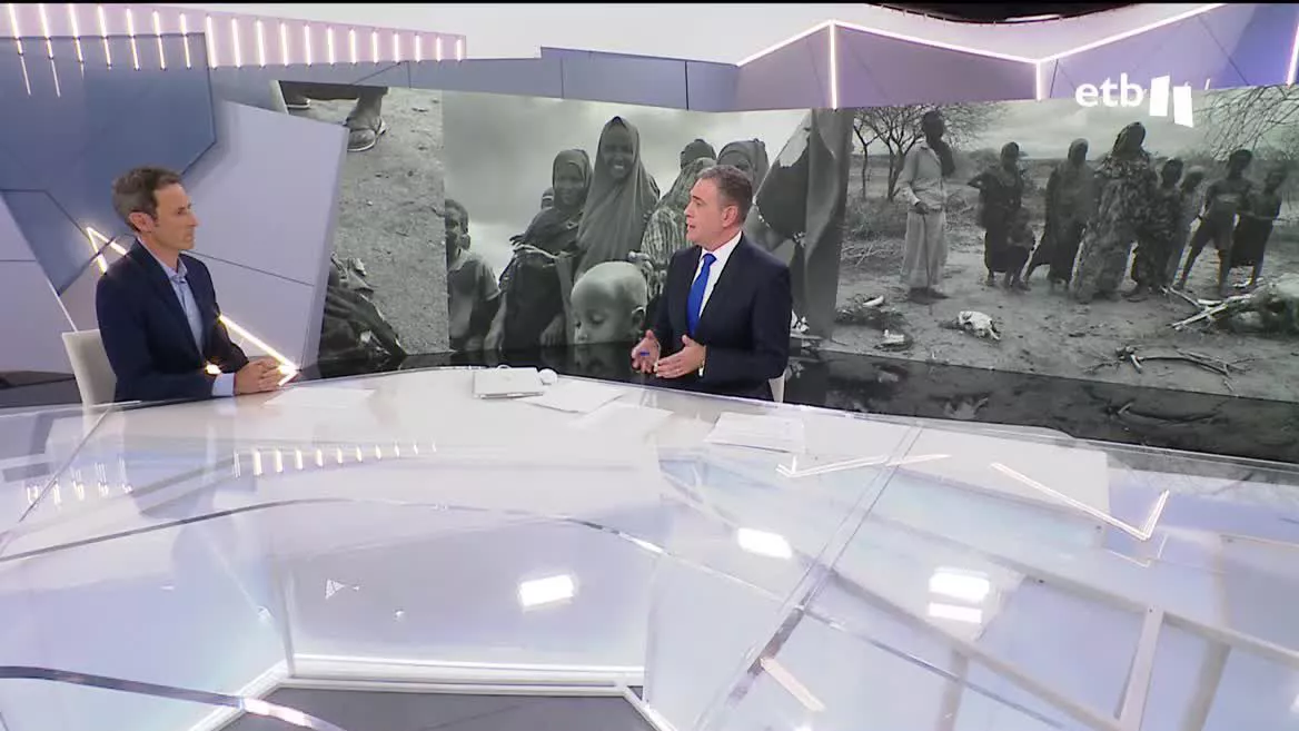El equipo de EITB, formado por los periodistas Mikel Reparaz, Oskar Epelde y la cámara Amane Iglesias, ha recogido en varios reportajes la crisis alimentaria que afecta a buena parte del llamado cuerno de África; en Etiopia, Kenia, Somalia  y Sudán del Sur.