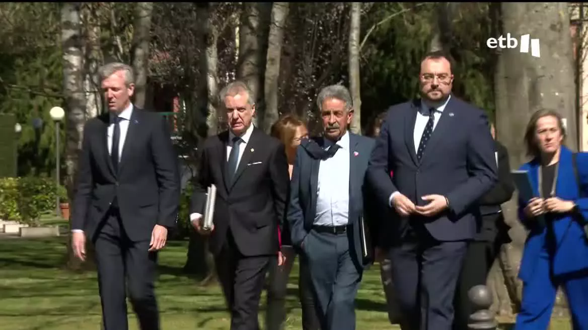 Además, Bruselas ha incluido en el mapa del Corredor Atlántico el anexo de la conexión entre Bilbao y Santander.