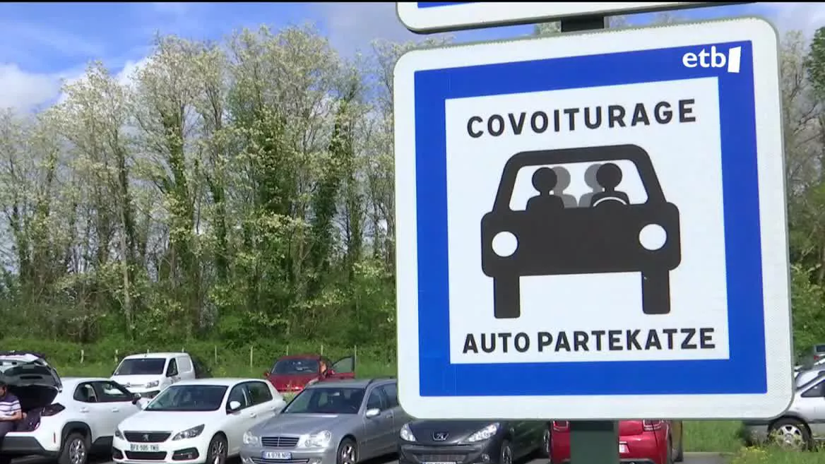 Baiona eta Biarritz inguruko auto-pilaketak murrizteko, Euskal Hirigune Elkargoak sistema berria jarri du martxan, Blablacar bezalako aplikazioen laguntzarekin: diru-laguntzak emango dizkiete kotxea partekatzen dutenei. Hilabetean 100 euro ere irabaz lezakete.