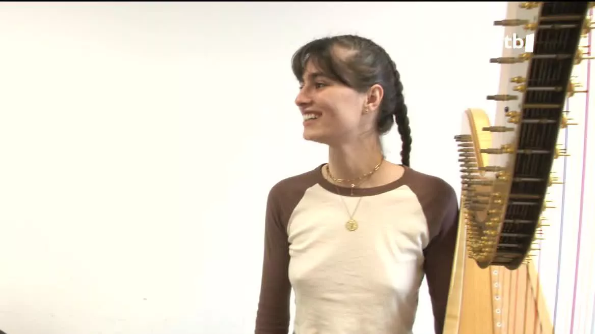 Taldekide berri gehienak, % 70, emakumeak dira. 25 urtez azpiko gazteentzat aukera paregabea da orkestra batean lehen esperientzia profesionala izateko. Uztailean ekingo diote birari.