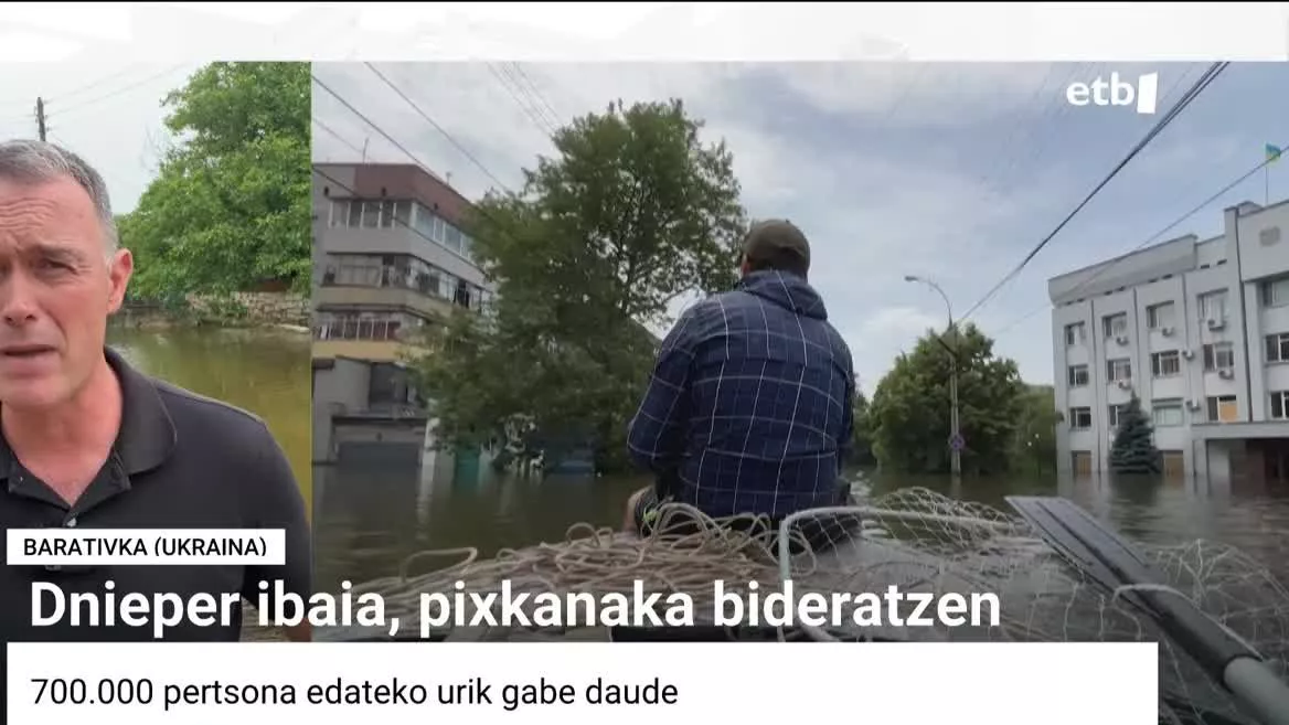 Ukrainan, duela egun batzuk Nova Kayofkako presa suntsitu zutenetik, hainbat pertsona hil dira eta milaka euren etxeetatik atera behar izan dituzte sortutako uholdeengatik, urak kaleak eta etxeak hartu zituelako. Gaur albistea da ur maila hasi dela pixkanaka jaisten.