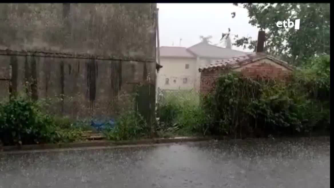 Azken herri txiki horretan hiru bider izan dituzte uholdeak azken hilabetean. Azken aldiz, joan den asteburuan bertan.