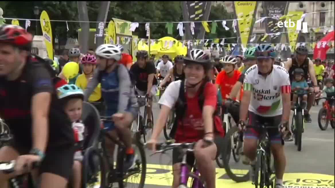 A menos de una semana para la gran salida, han pedaleado con gusto y persiguiendo un triple objetivo: reivindicar nuestra tierra ciclista, promover una movilidad sostenible y prepararse para recibir al Tour de Francia con los brazos abiertos
