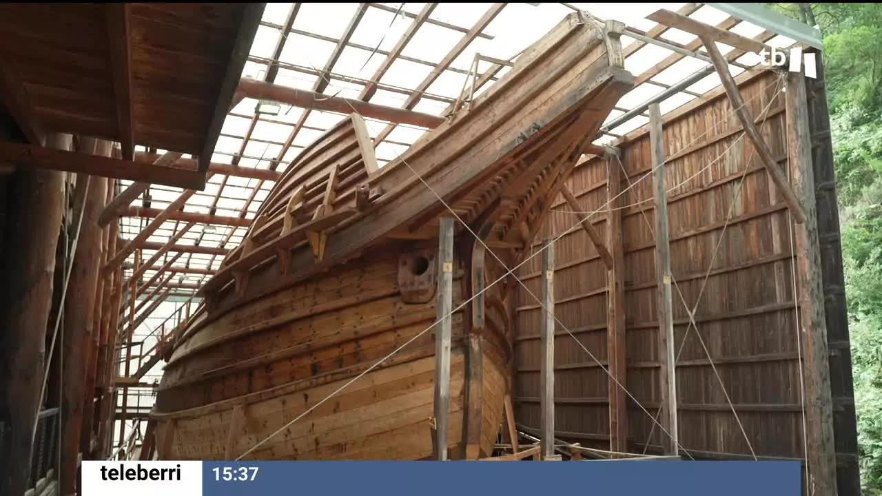 Red Bay fue el centro de la potentísima industria ballenera vasca en el siglo XVI, y allí apareció la nao San Juan que ahora se reconstruye en el centro Albaola de Pasaia.