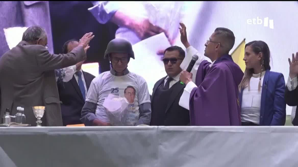 La violencia ha marcado la carrera por la presidencia de Ecuador. Tras el asesinato del candidato Fernando Villavicencio, los candidatos han terminado la campaña con el chaleco antibalas y el casco puesto.