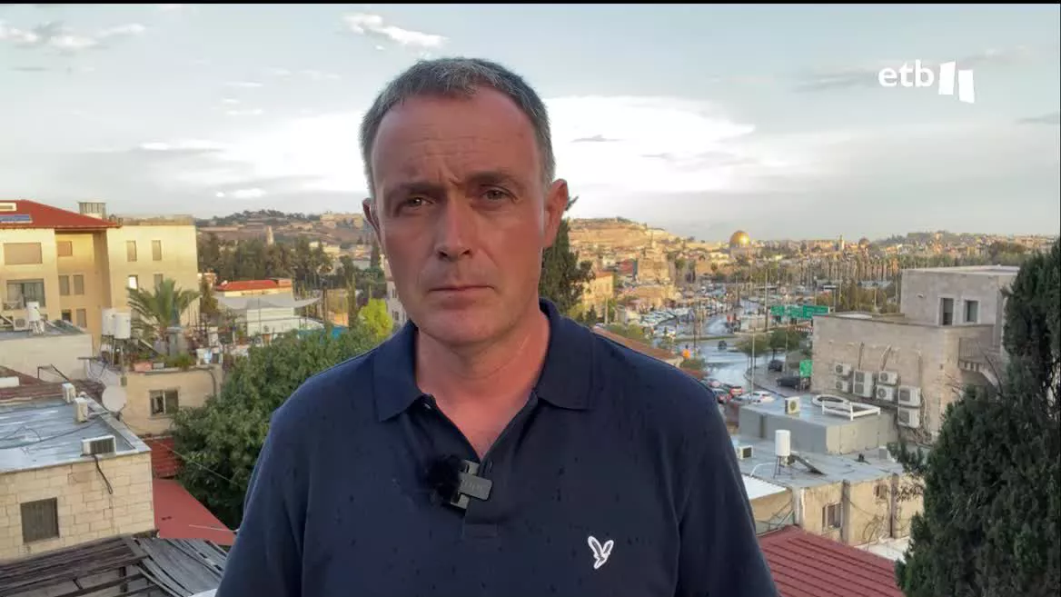 Por primera vez desde el inicio de la guerra se ha abierto el paso de Rafah para salir de Gaza. Rafah es la única frontera que queda en estos momentos en Gaza, ya que todas las demás están totalmente cerradas.