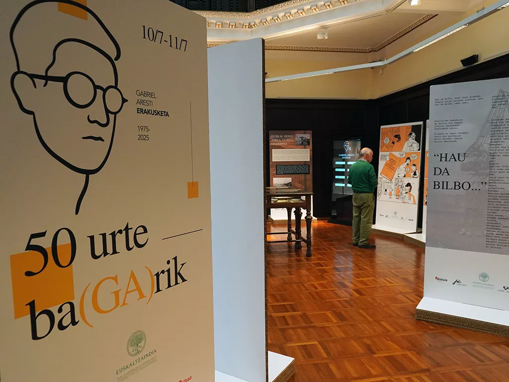 Gabriel Aresti erakusketa Foru Liburutegian					